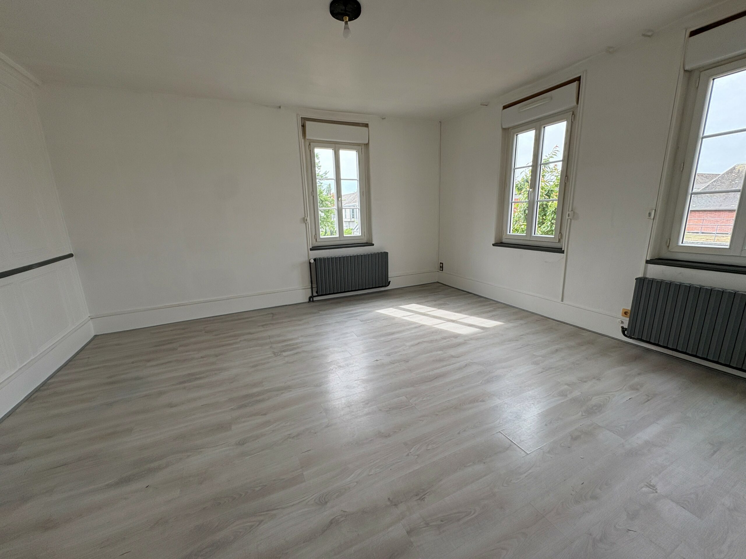 Studio – F1 – Le Neubourg